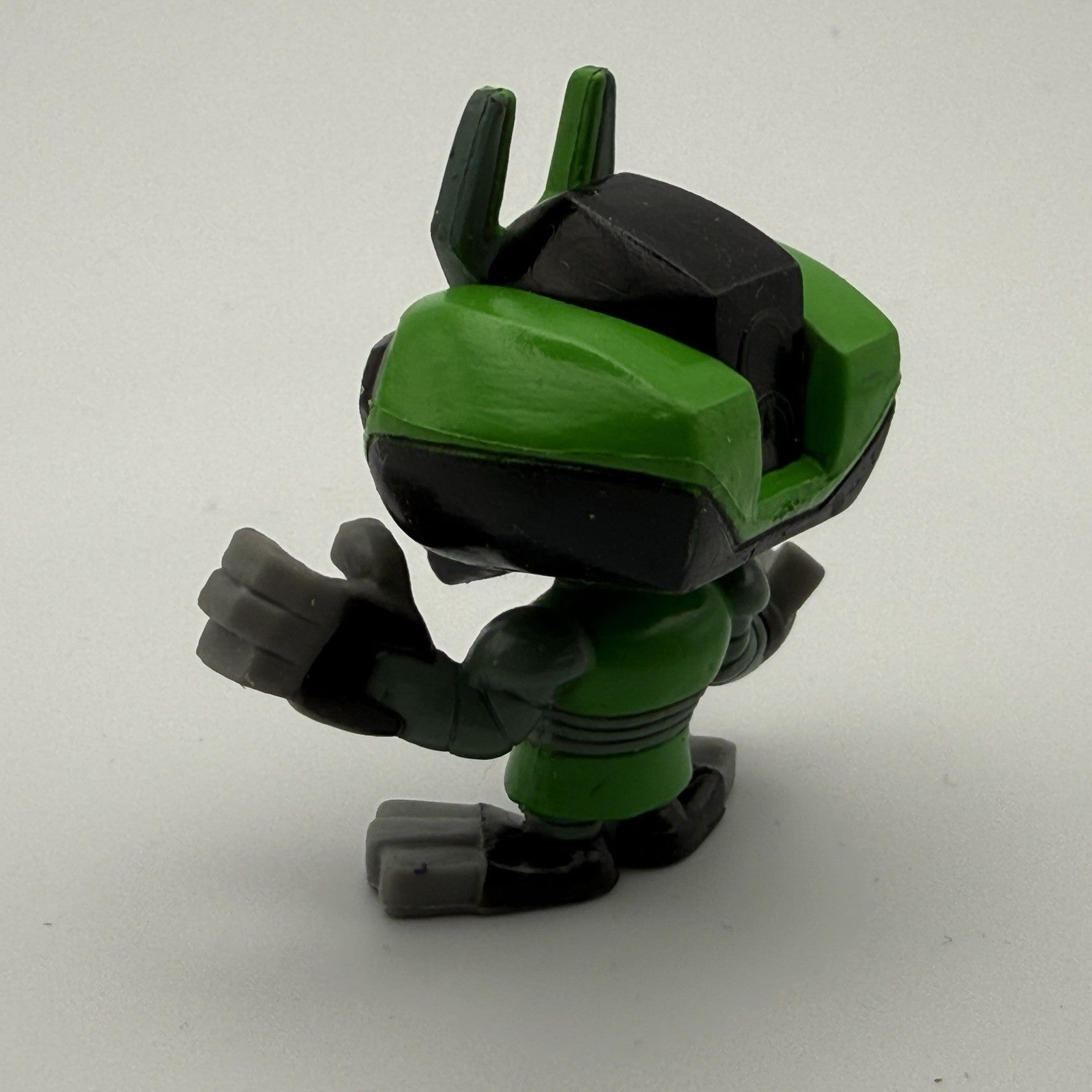 Ben 10 Omniverse Galvan Soldier 2" Mini Figure Bandai 2013 Factory Sample - Rare6