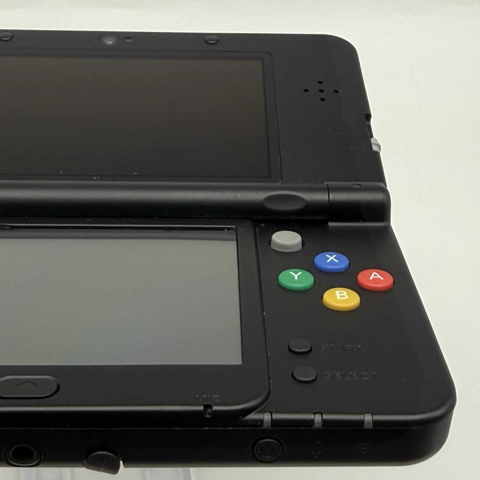 “new” Nintendo 3DS Super Mario Black Special Edition Console w/Charger - Tested6