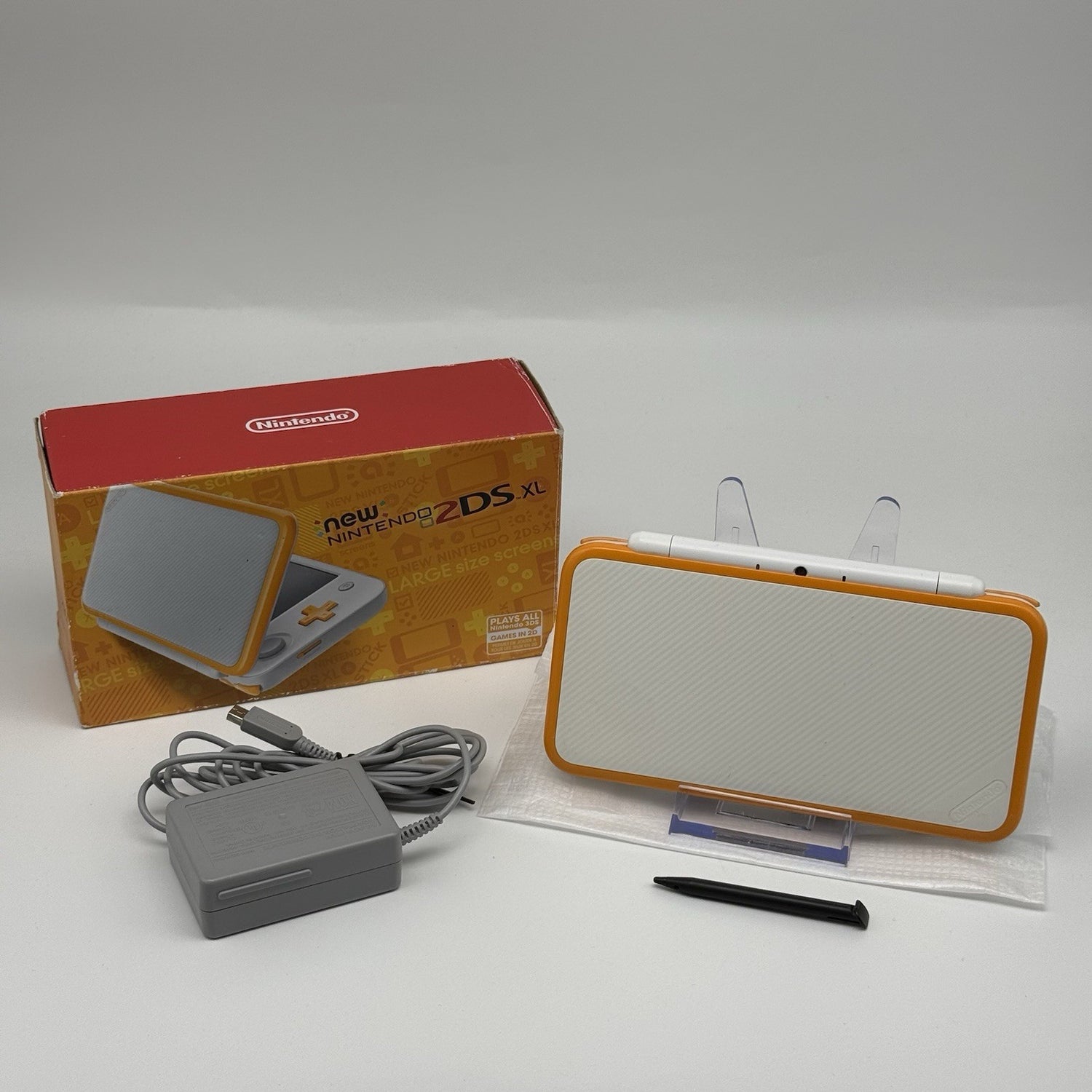 “new” Nintendo 2DS 3DS XL Console White Orange Console, Charger, Box - Tested0