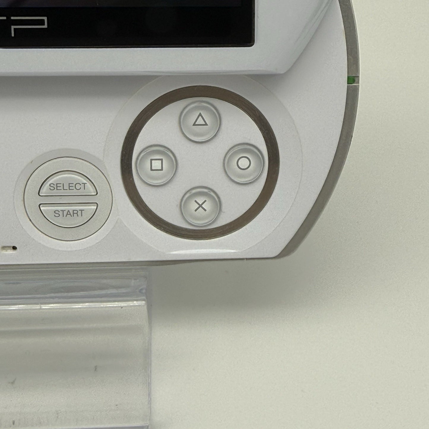 Sony PSP Go Pearl White Handheld Console 128GB w/Charger, New Battery - Tested5