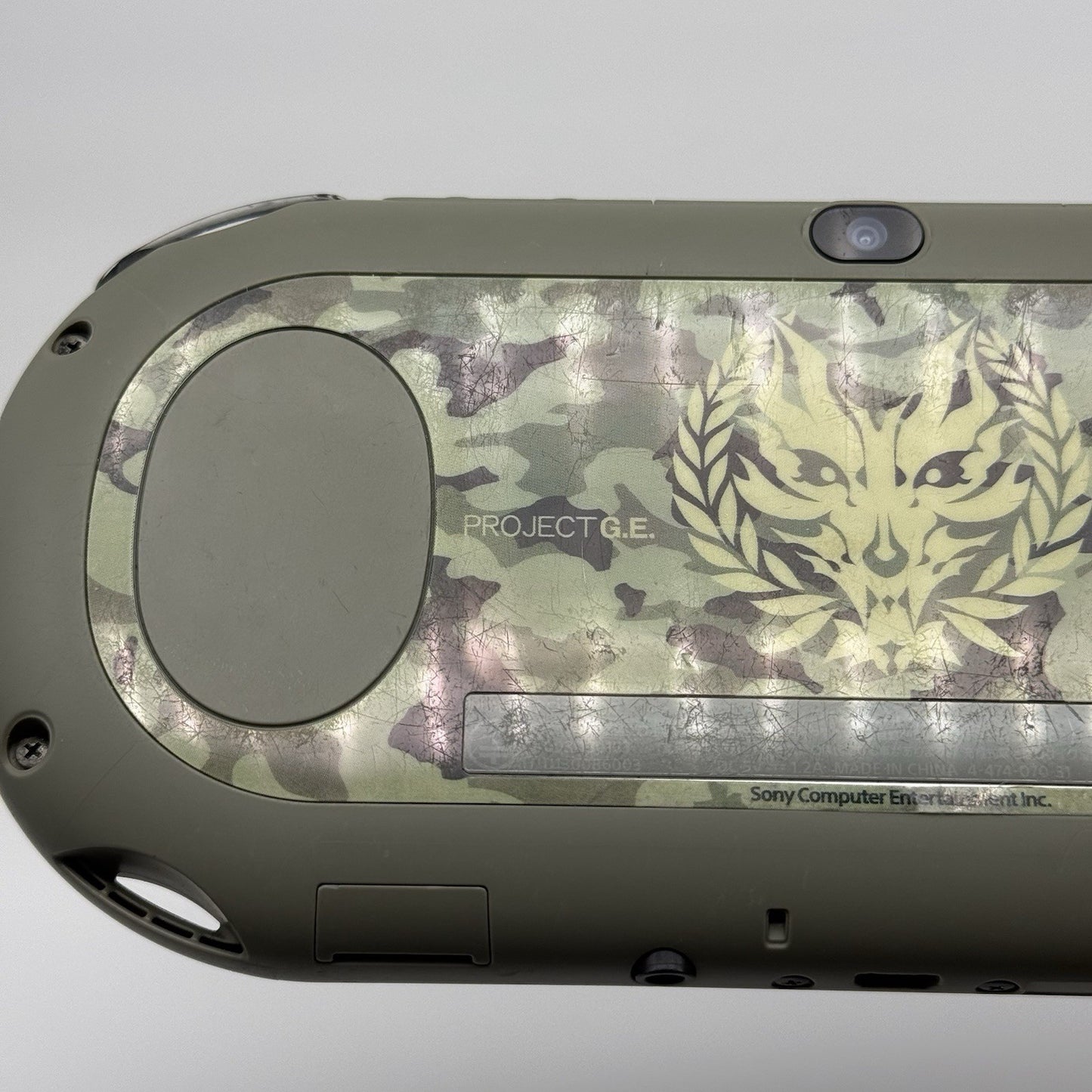 PS Vita PCH-2000 God Eater 2 Sony Playstation Special Ed Console Charger & Case14