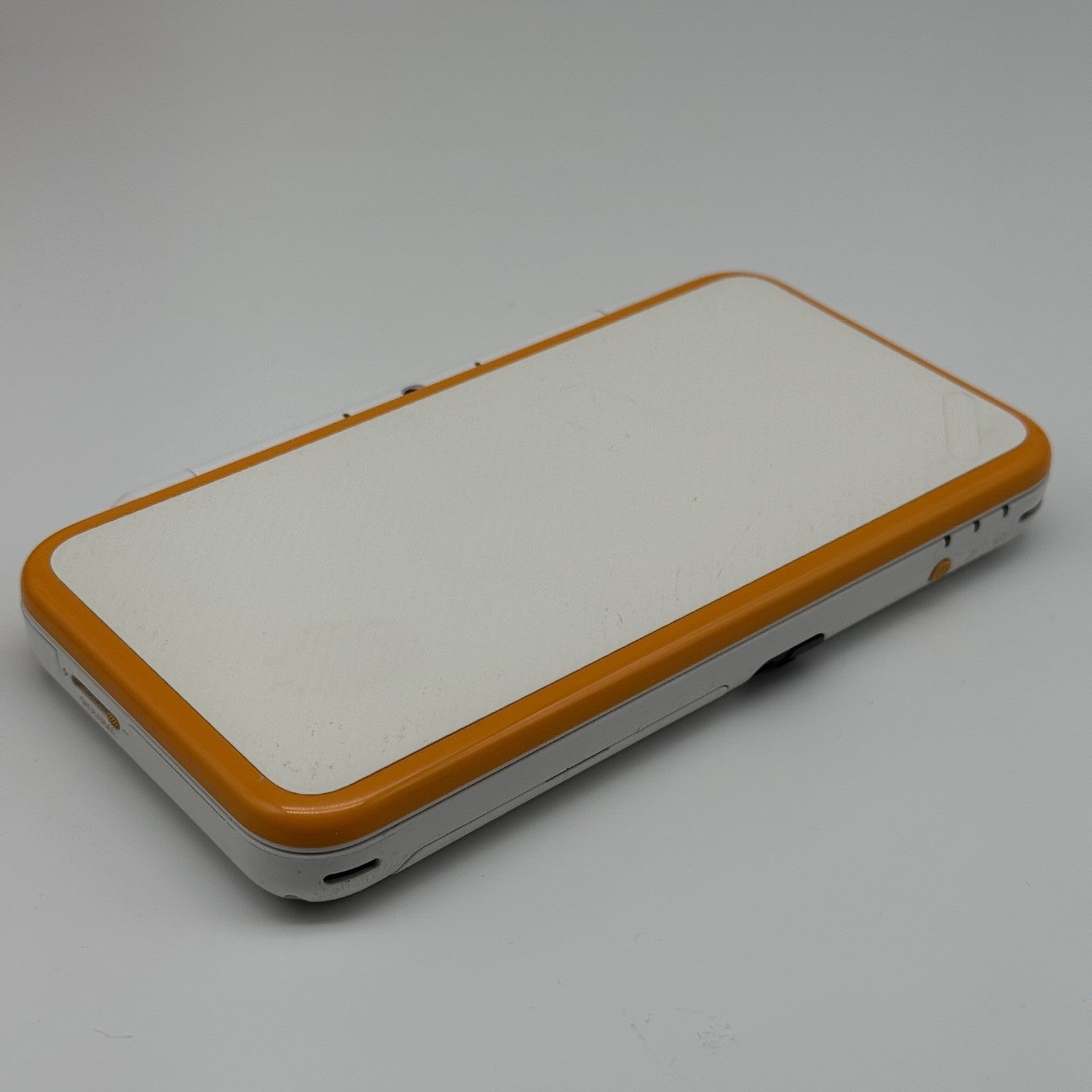 “new” Nintendo 2DS 3DS XL Console White Orange Console, Charger, Box - Tested11