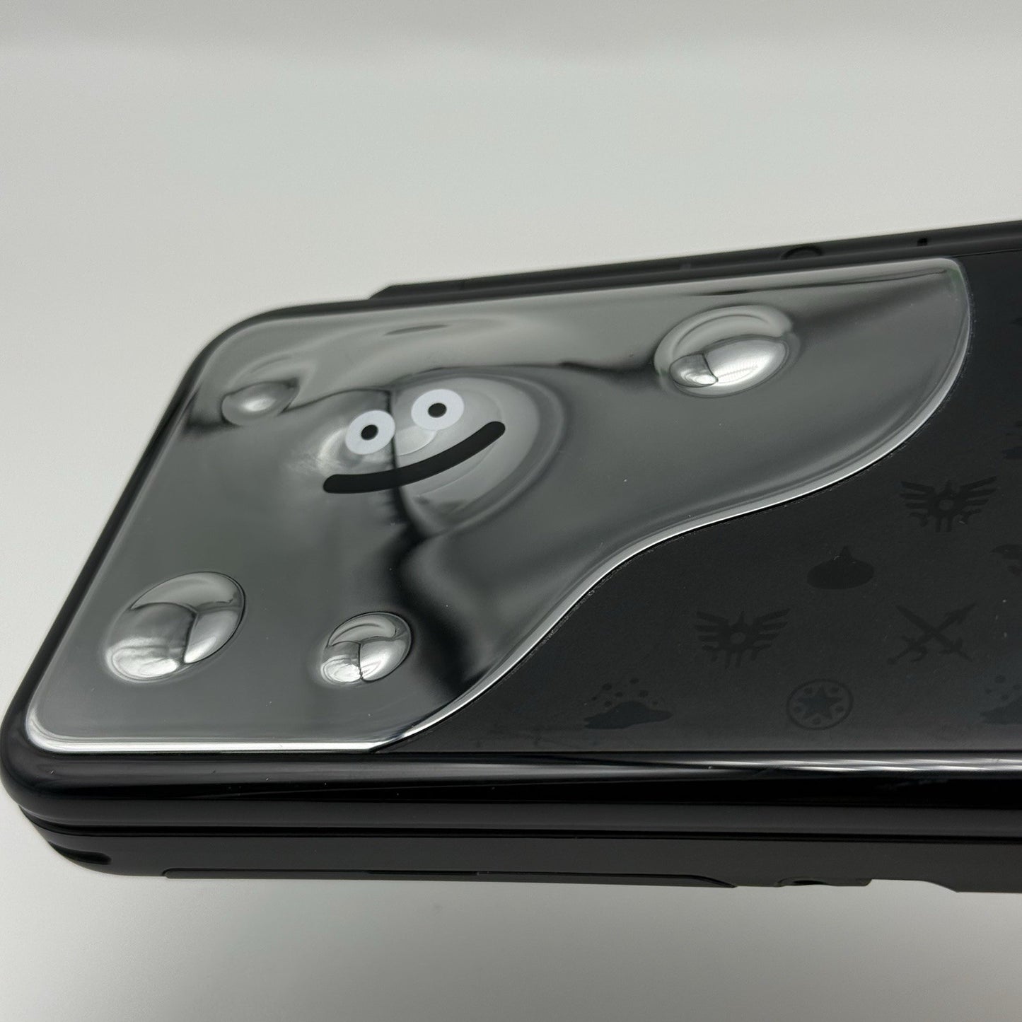 Nintendo New 2DS XL LL Dragon Quest Hagure Metal Slime Console Region Free +32GB9