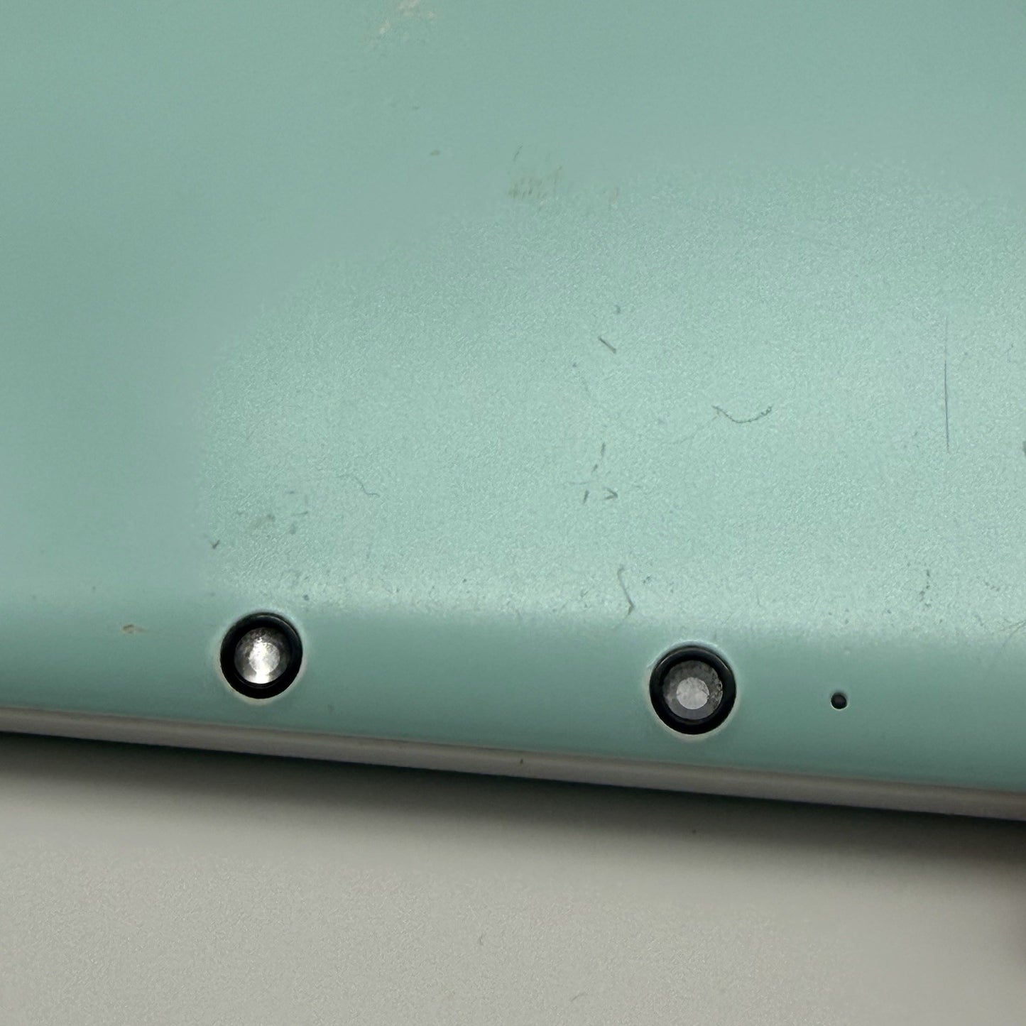 Nintendo 3DS XL LL Mint White Console JP Region - *For Parts Repair* Camera & LR17