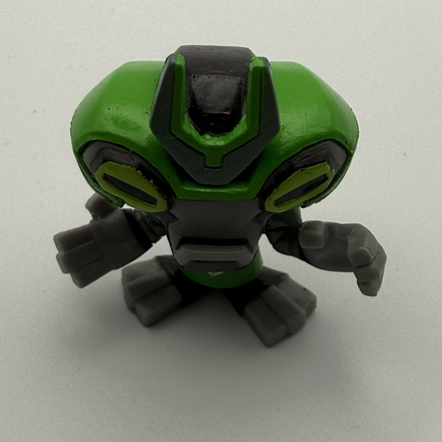 Ben 10 Omniverse Galvan Soldier 2" Mini Figure Bandai 2013 Factory Sample - Rare12