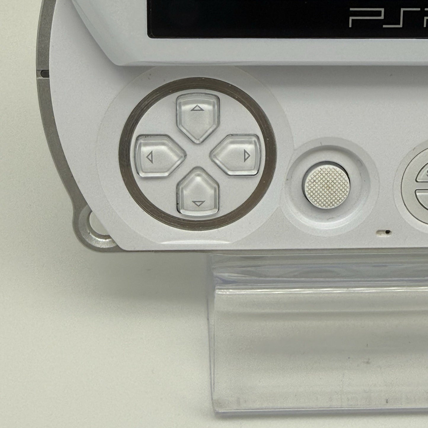 Sony PSP Go Pearl White Handheld Console 128GB w/Charger, New Battery - Tested4