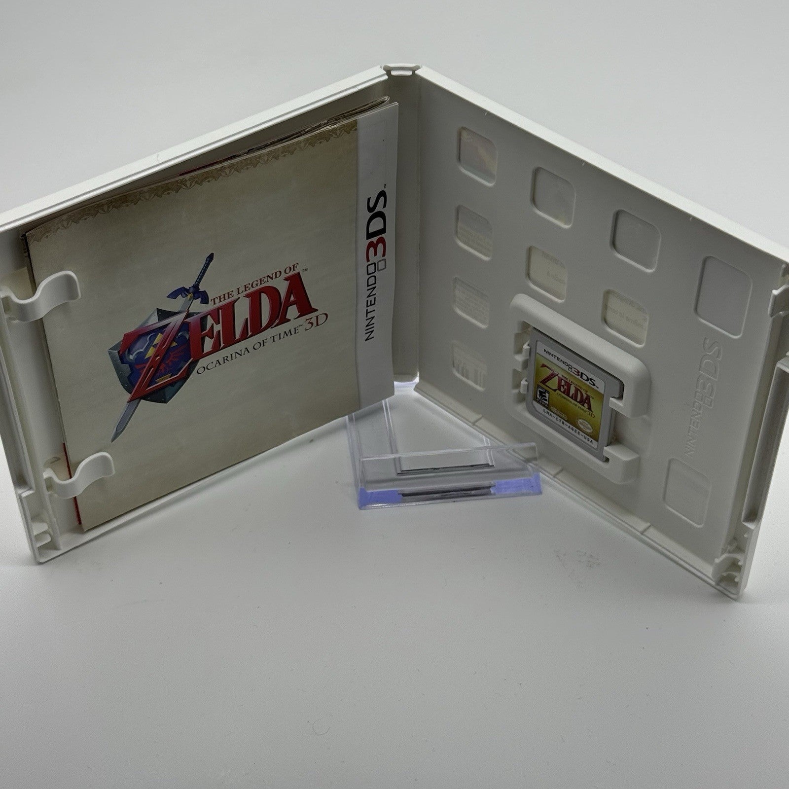 Legend Of Zelda Ocarina of Time (Nintendo 3DS) Complete CIB Tested3