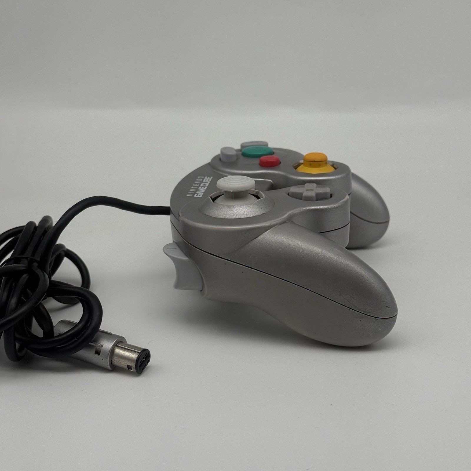 Official Nintendo GameCube Controller Platinum Silver OEM DOL-003 T2 Dot Tested2