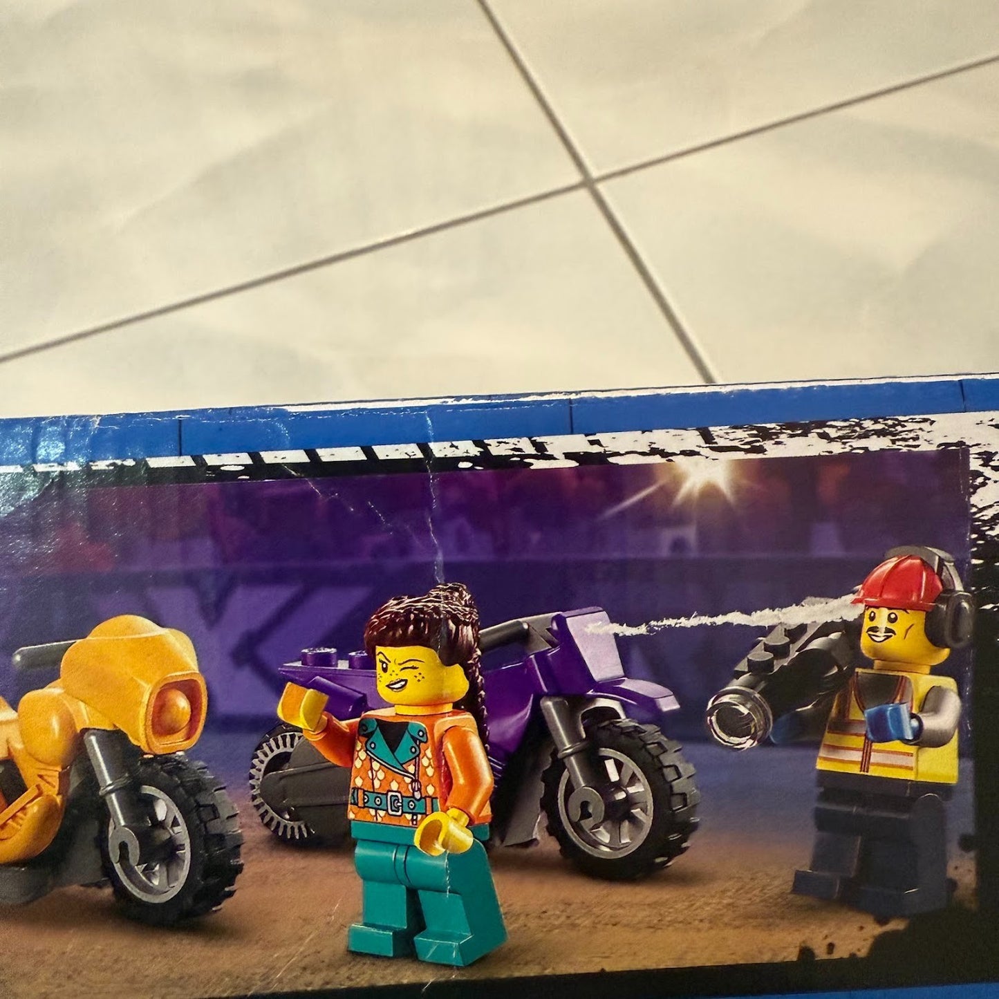 LEGO CITY Double Loop Stunt Arena 60339 Motorcycle Stuntz Retired - Brand New8