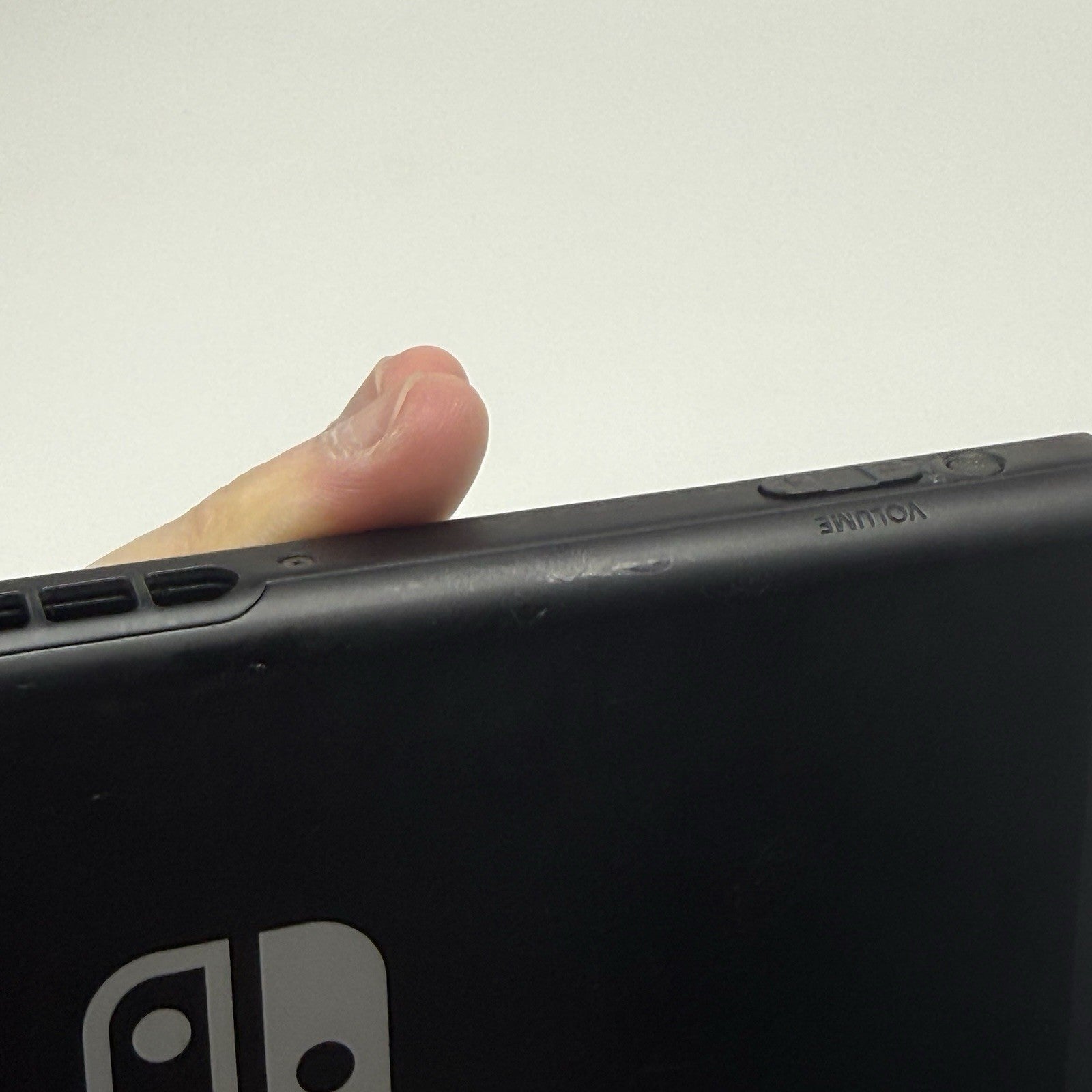 Nintendo Switch V1 Console Gaming System Only HAC-001 Black Region Free - Tested17