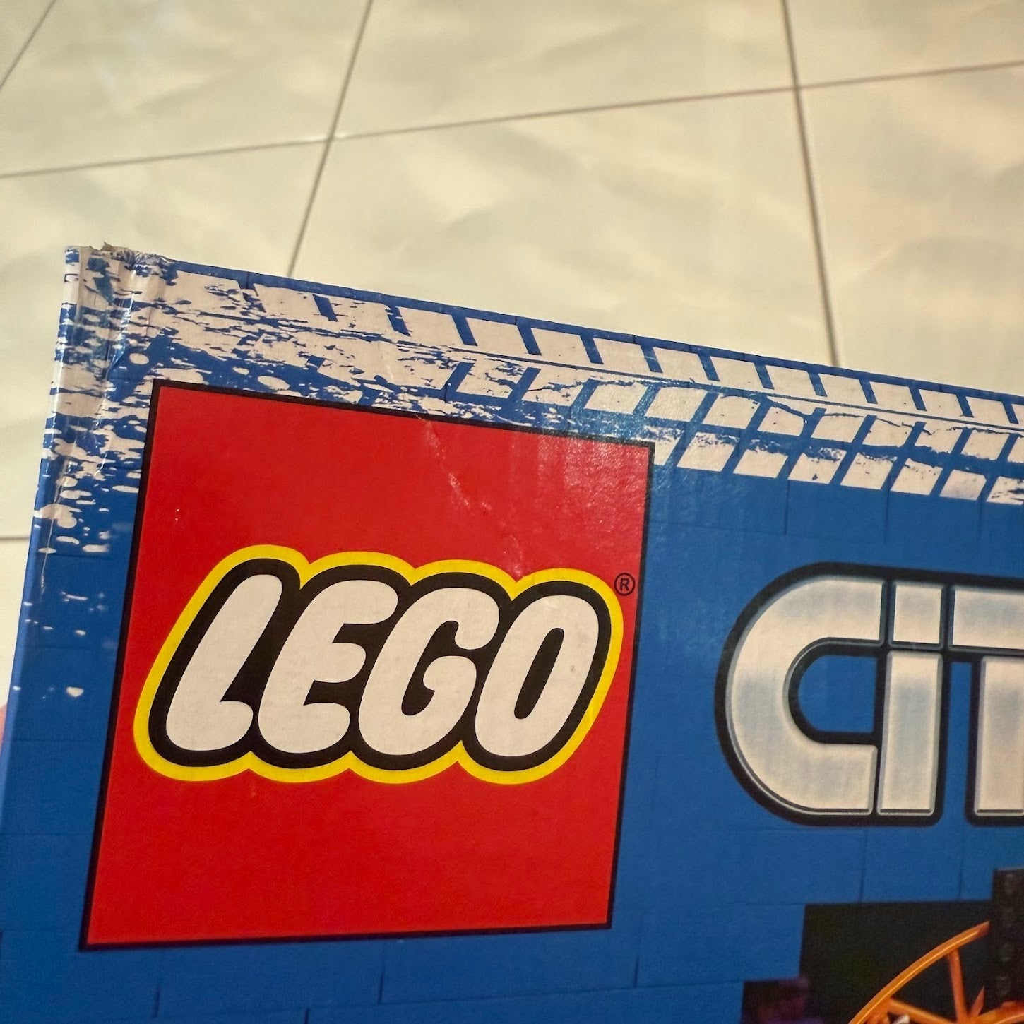 LEGO CITY Double Loop Stunt Arena 60339 Motorcycle Stuntz Retired - Brand New5