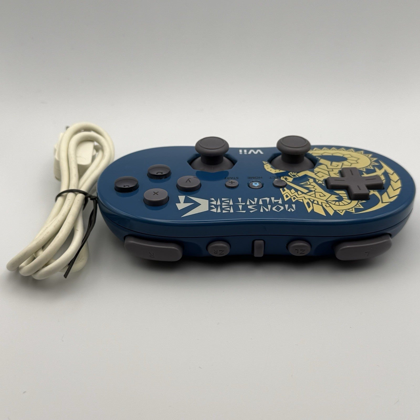 Official Nintendo Wii Classic Pro Controller Monster Hunter Edition Rare Tested1