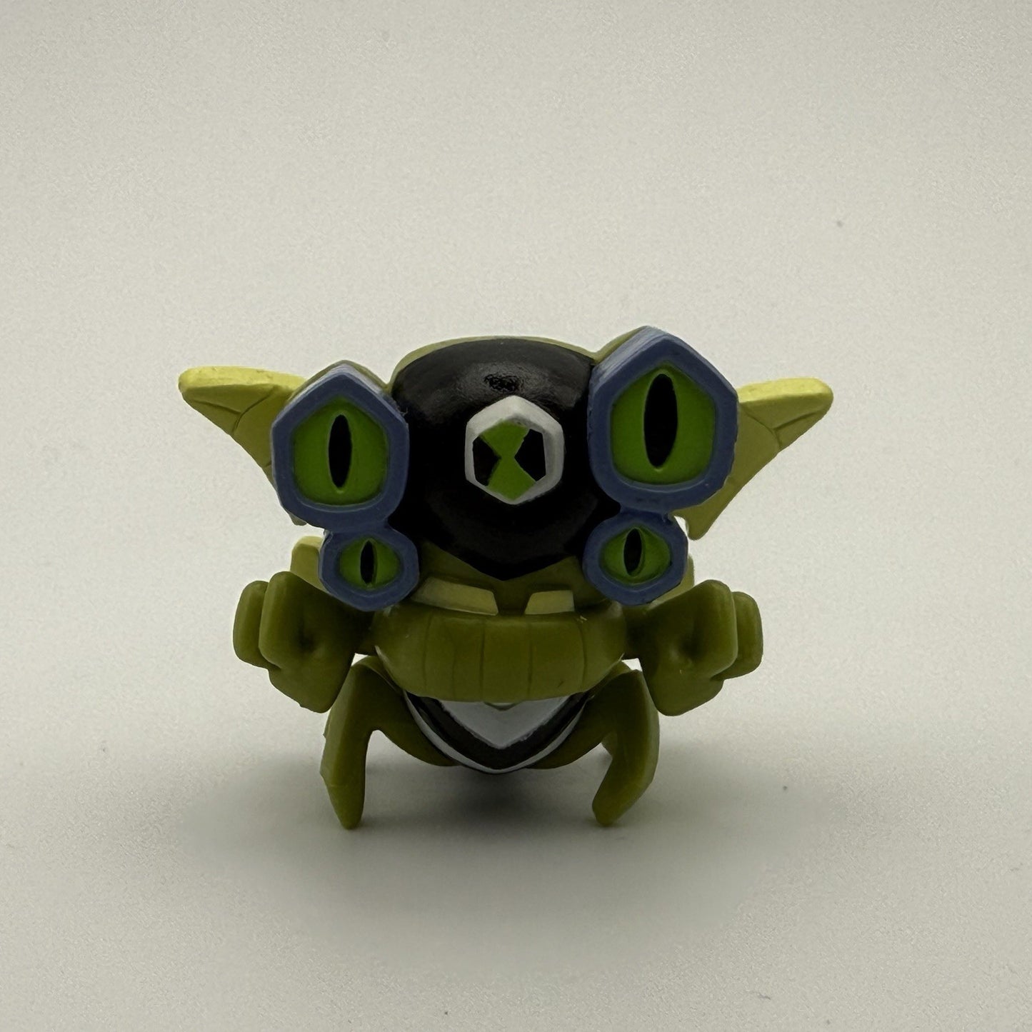 Ben 10 Omniverse Stinkfly 2" Mini Figure Bandai 2013 Factory Sample - Very Rare0