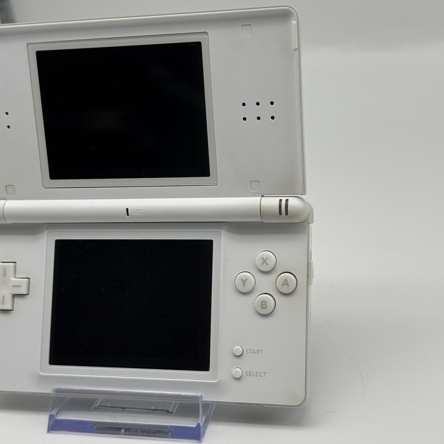 Nintendo DS Lite Console Ice Polar White w/Charger - Tested4