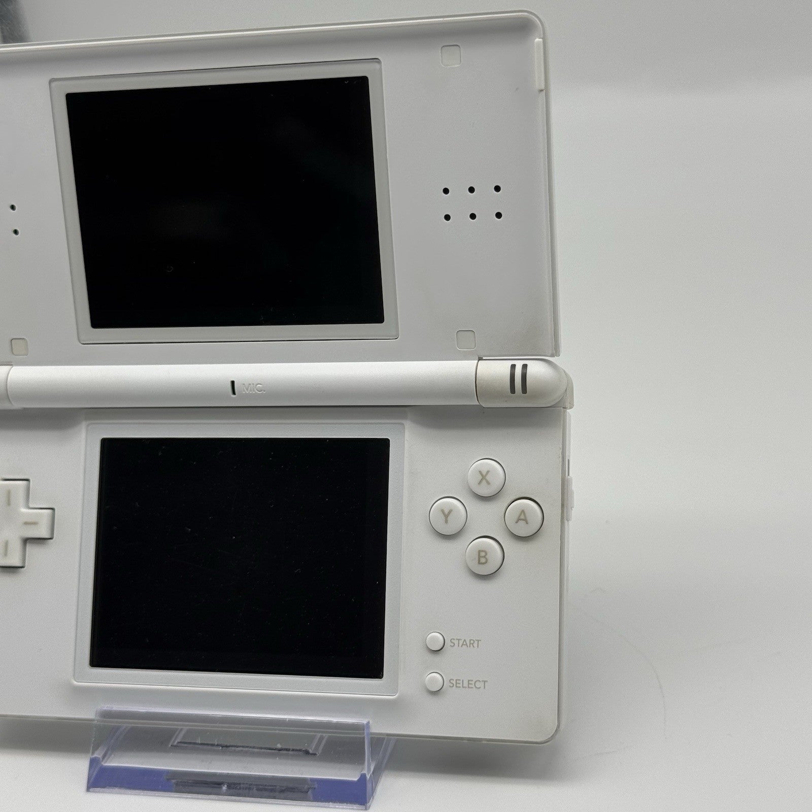 Nintendo DS Lite Console Ice Polar White w/Charger - Tested4