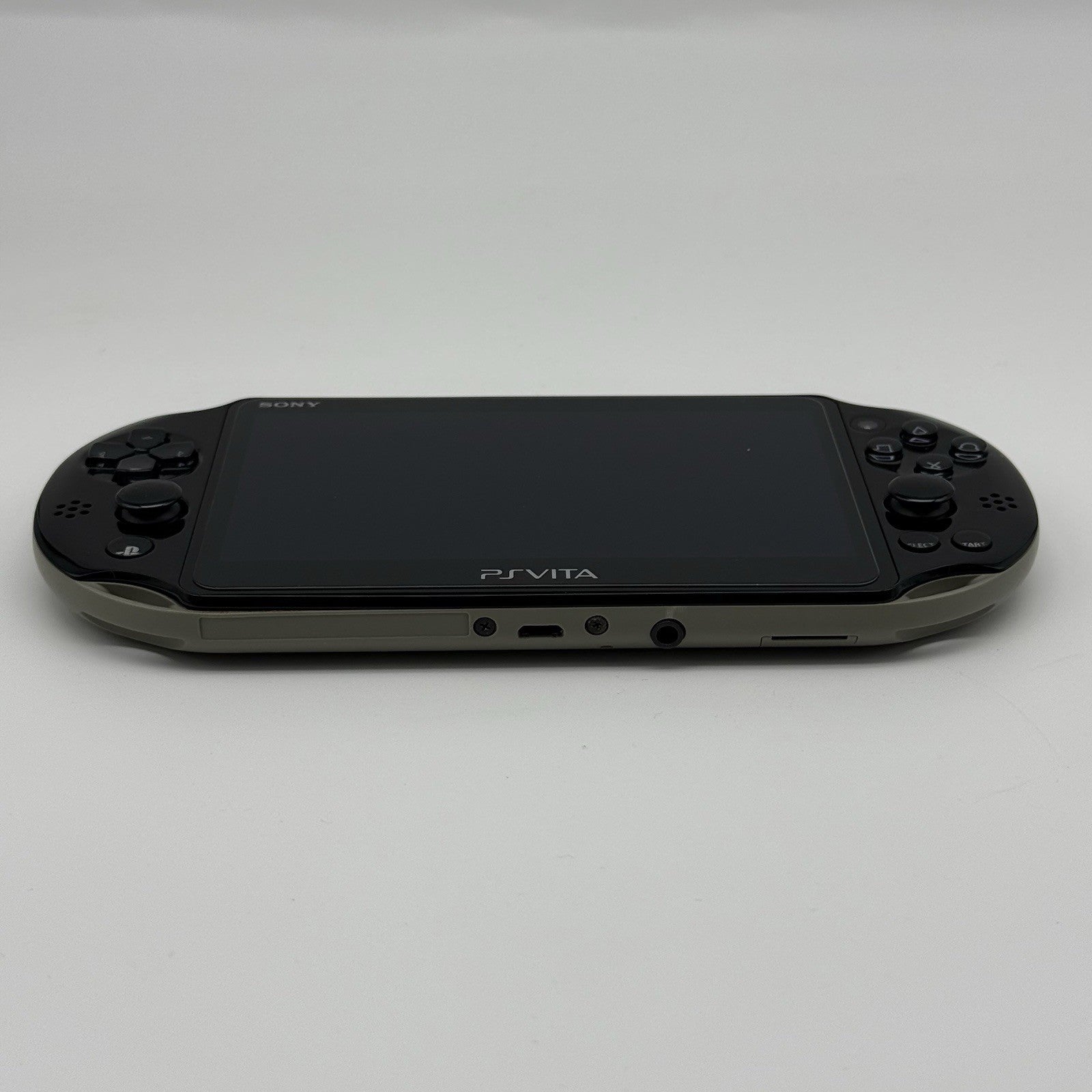 PS Vita PCH-2000 God Eater 2 Sony Playstation Special Ed Console Charger & Case7