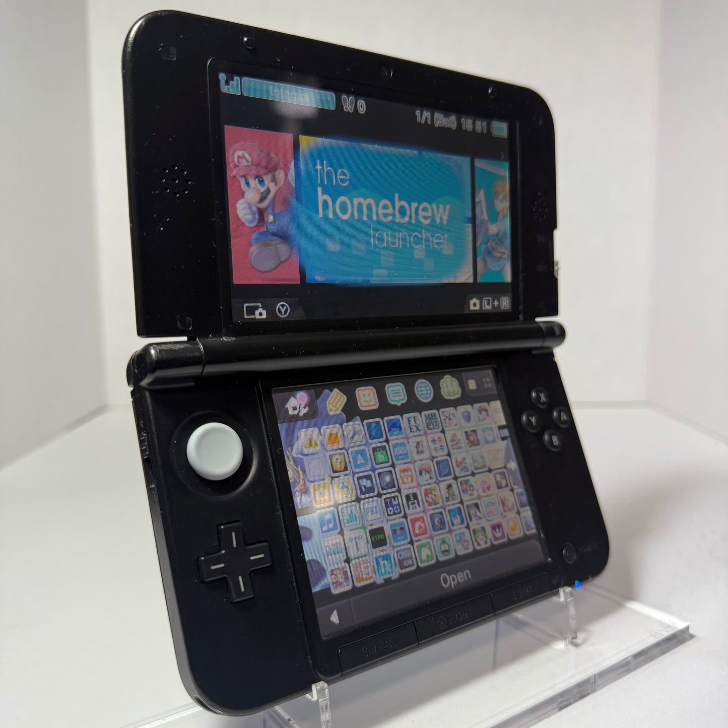 3DS XL [850+ Games] (128GB) - Super Smash Bros. Blue Edition