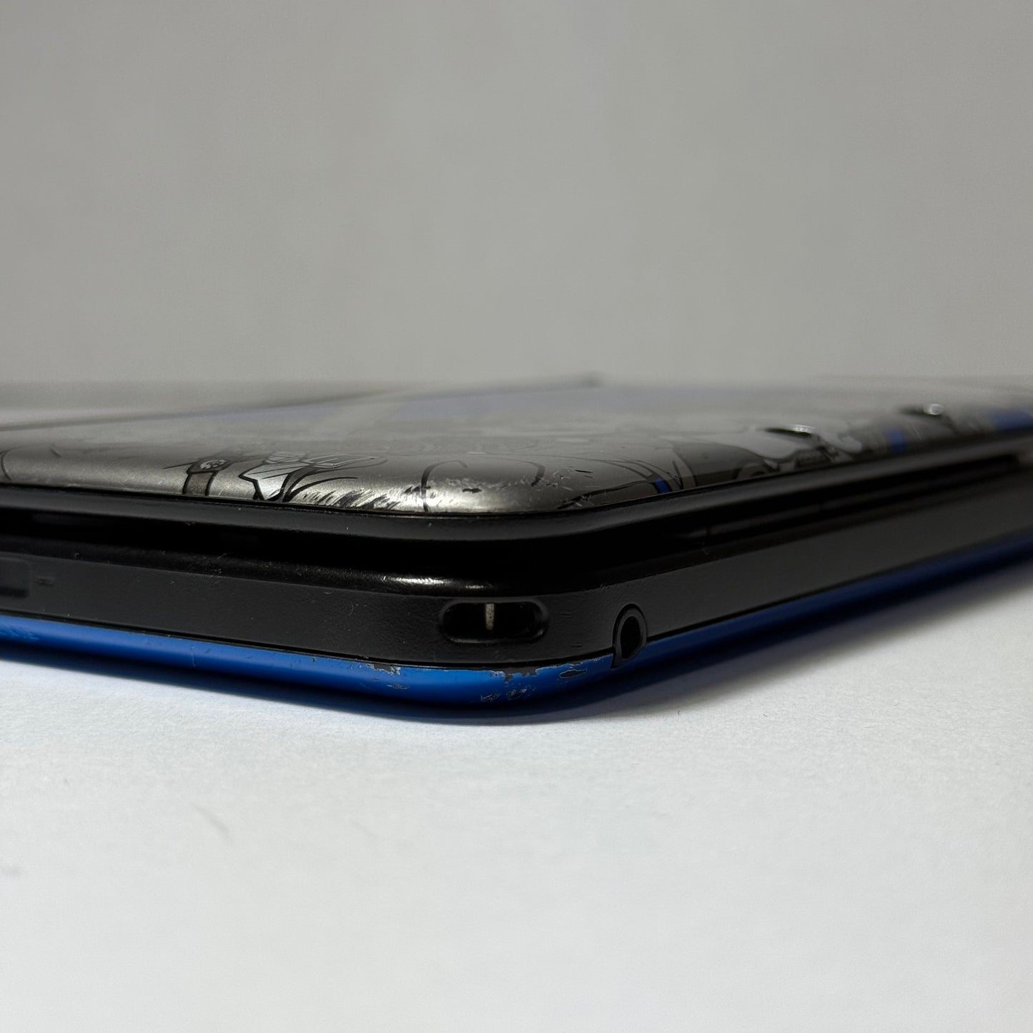 3DS XL [850+ Games] (128GB) - Super Smash Bros. Blue Edition