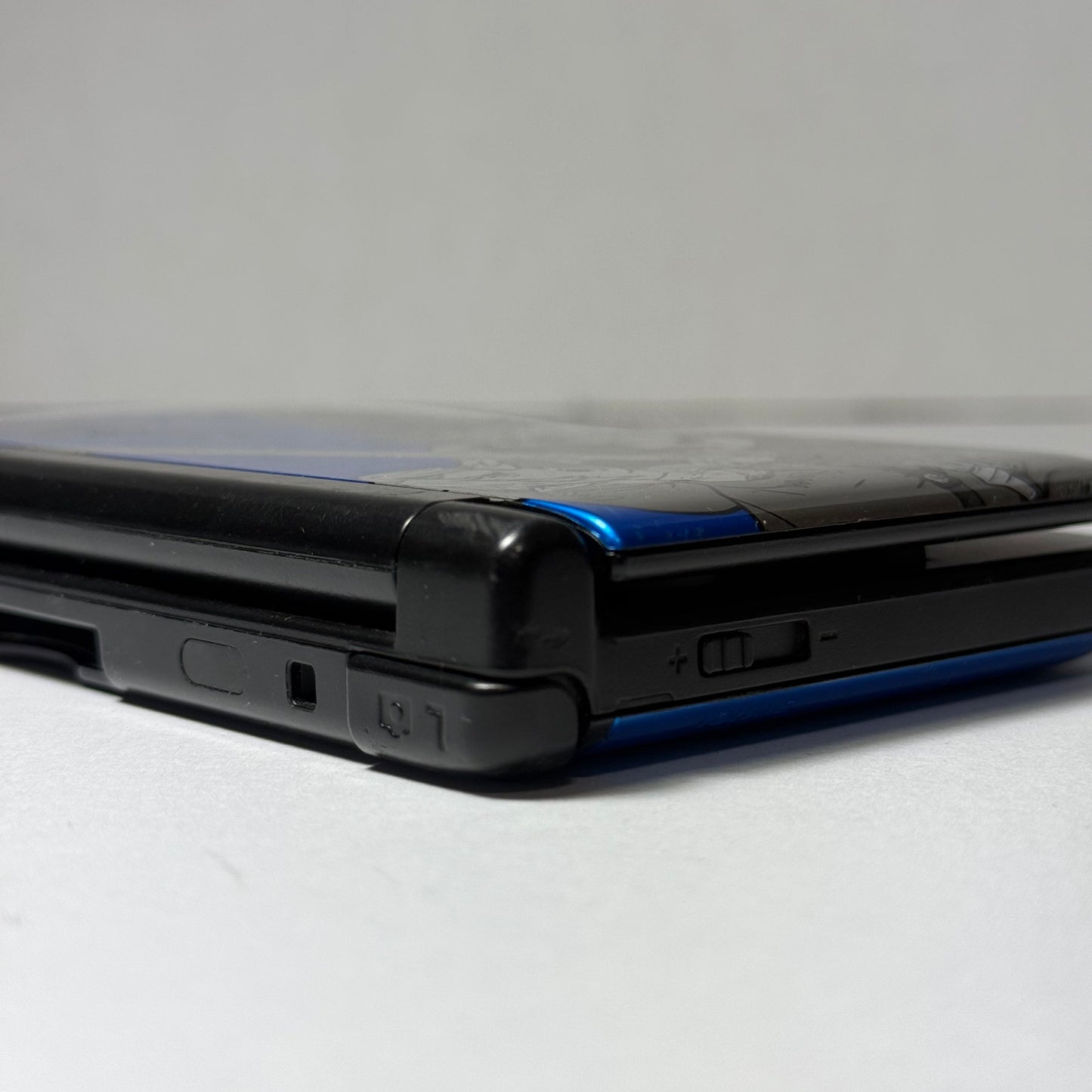 3DS XL - Super Smash Bros. Blue Edition